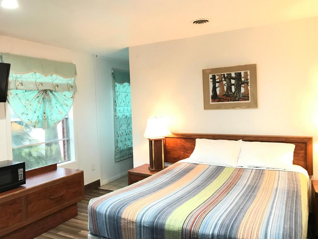 Gulfway Motel And Restaurant Gilchrist ภายนอก รูปภาพ